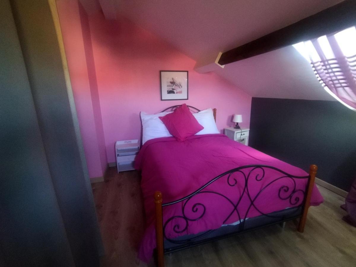 Chambre Pinky Elisabeth Proche Paris Apartment Stains Bagian luar foto